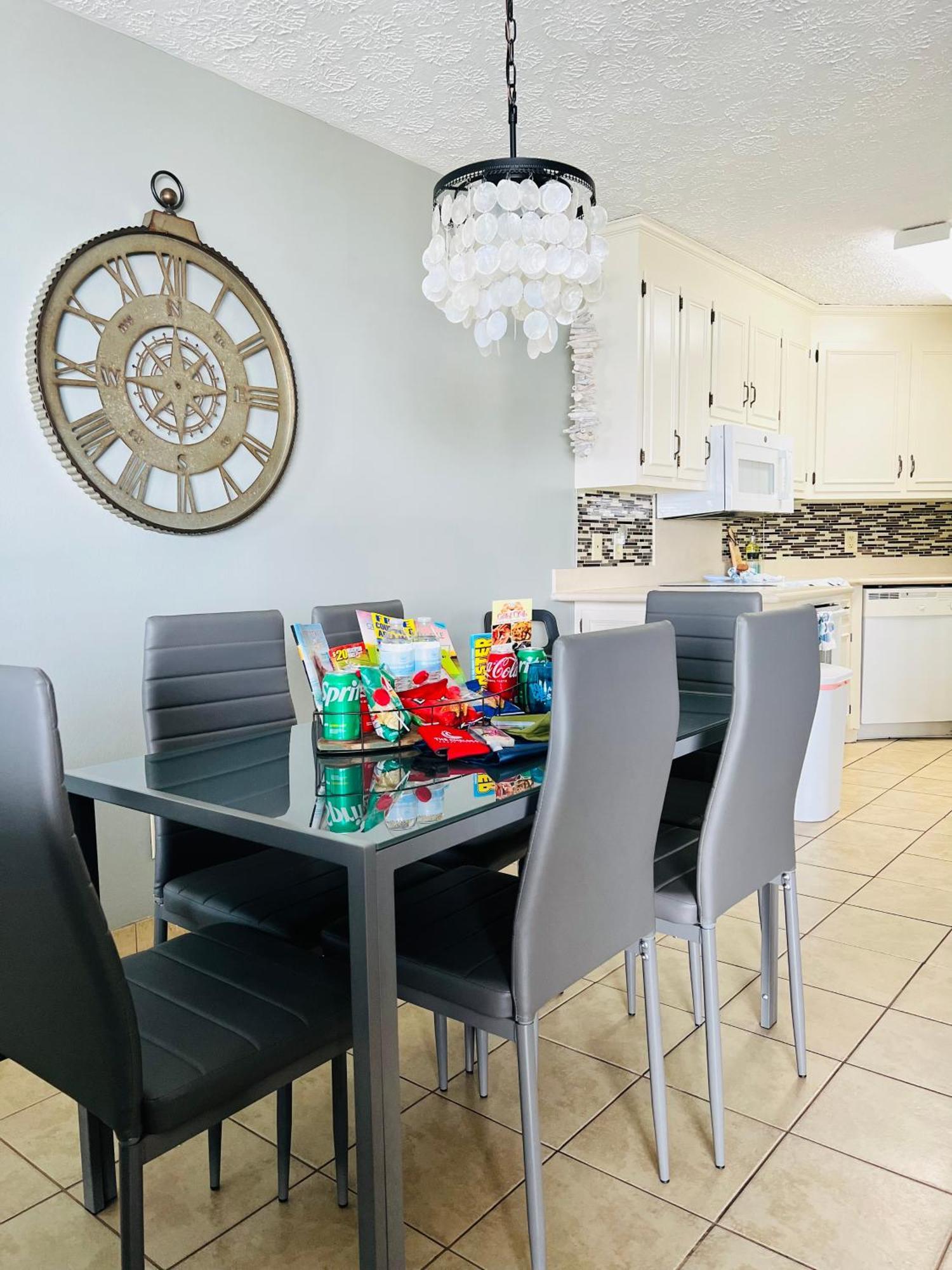 מירטל ביץ' Elegant Coastal Getaway Spacious 3Br Chelsea House מראה חיצוני תמונה